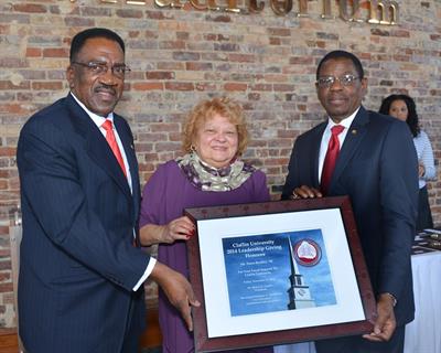 leadership-award-2014 Claflin President with Leadership Award Recipient