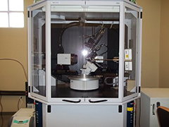 Single-crystal X-Ray Diffraction lab equipment