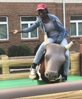 PHOTO bull riding Kyhree Gray